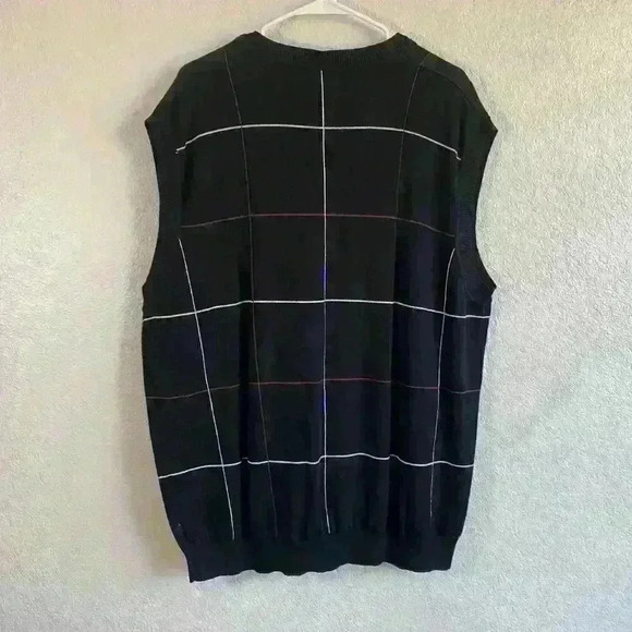PGA Tour Caviar Windsor Wine black stripped golf vest 100% Cotton Mens size XL - Picture 2 of 4